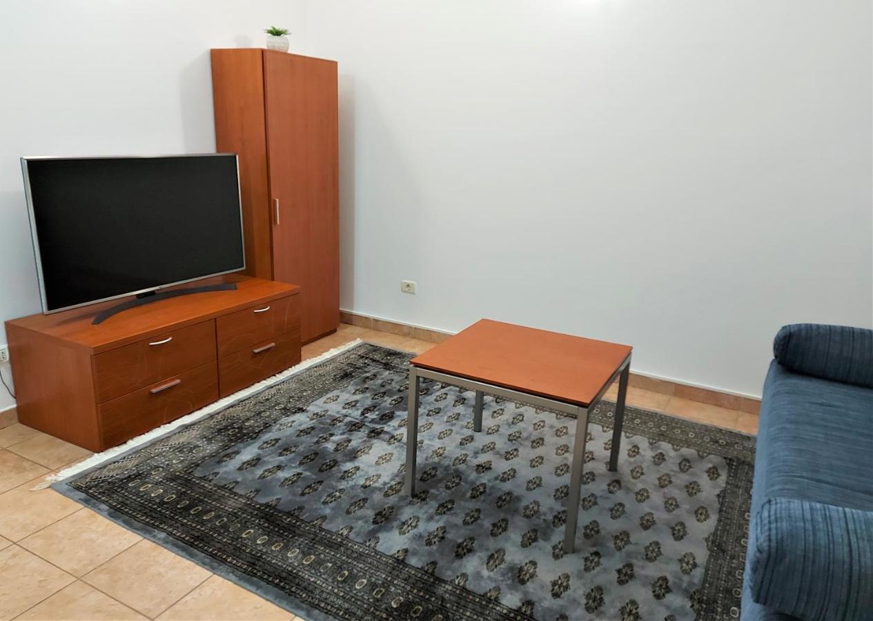 Apartments Aurora Near Beach Medulin Kültér fotó